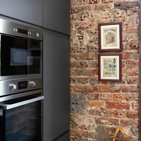 Arte Iii By Aston Apartment *