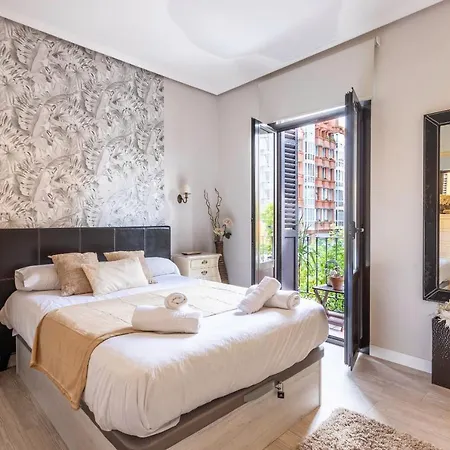 Arte Iii By Aston Apartment Bilbao