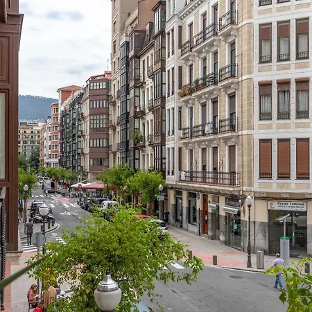 Arte Iii By Aston Apartament